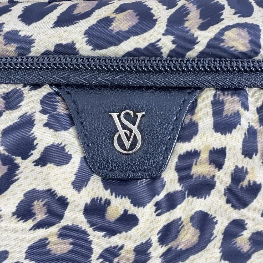 Victoria's Secret Leopard Travel Makeup Pouch Cosmetic Bag Zip Case NWT